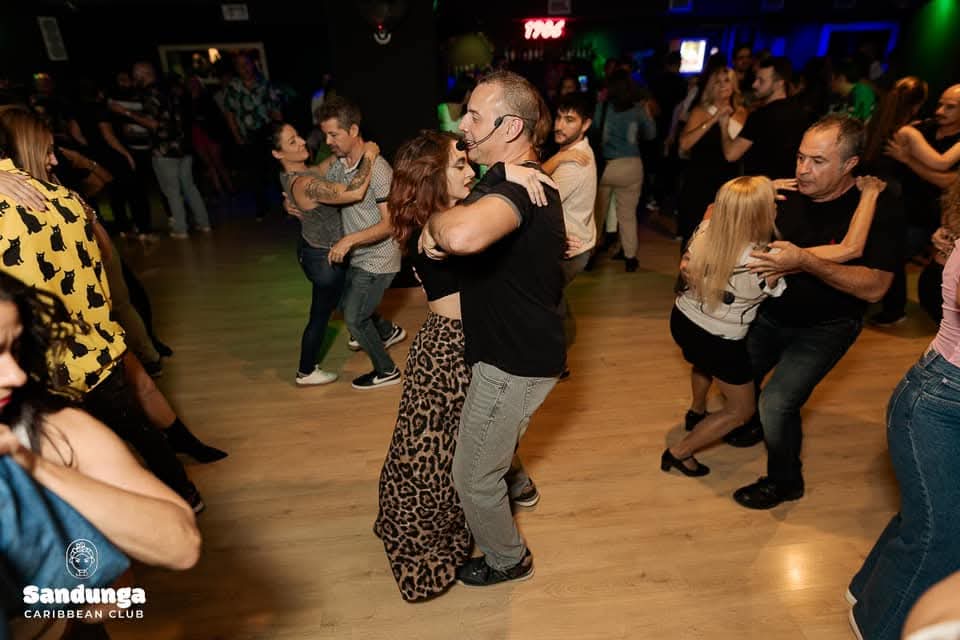 David Ariza clases de baile salsa y bachata en malaga