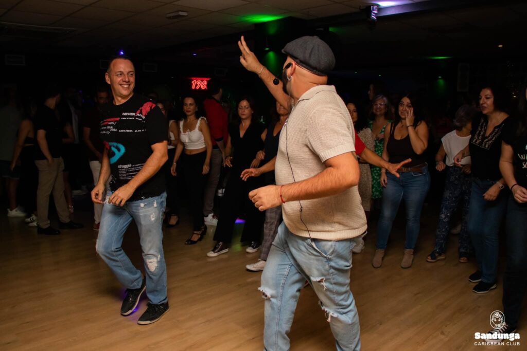 David Ariza clases de baile salsa y bachata en malaga