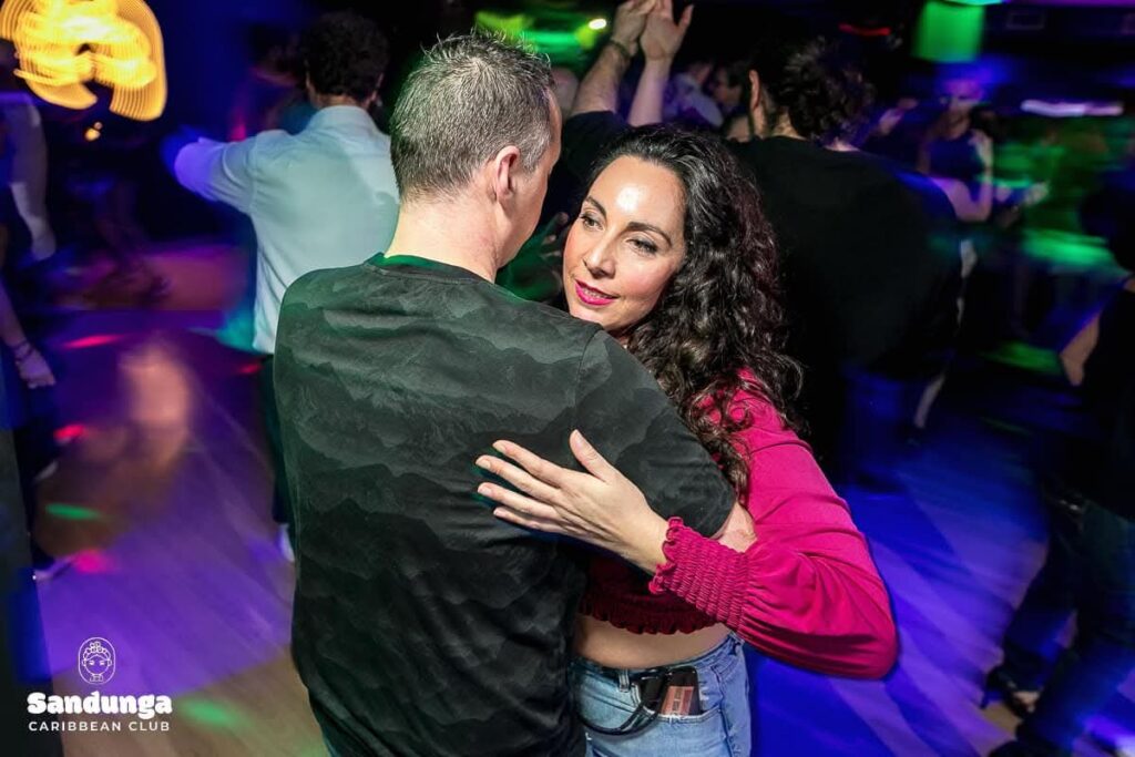 David Ariza clases de baile salsa y bachata en malaga