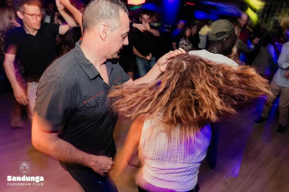 David Ariza clases de baile salsa y bachata en malaga